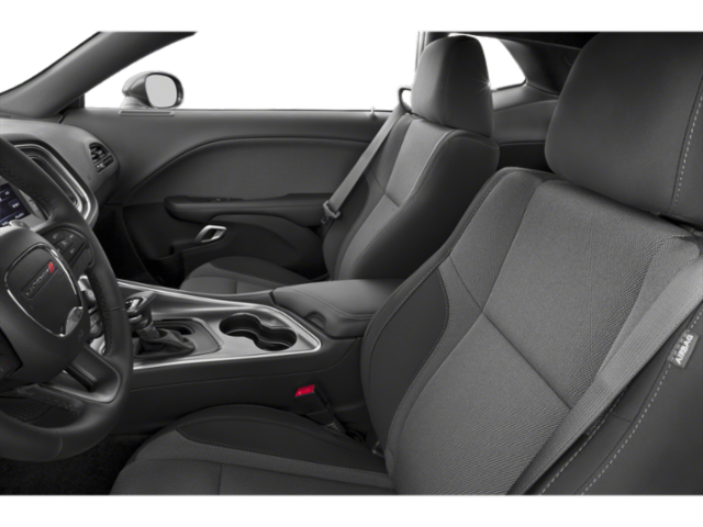 2018 Dodge Challenger SXT photo 2