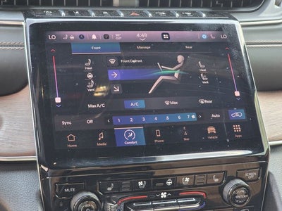 2023 Jeep Grand Cherokee Summit