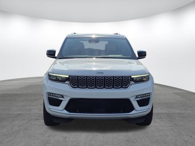 2023 Jeep Grand Cherokee Summit
