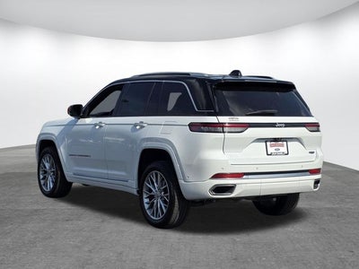 2023 Jeep Grand Cherokee Summit