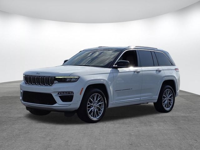 2023 Jeep Grand Cherokee Summit