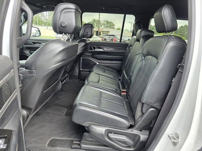 2022 Jeep Wagoneer Series III