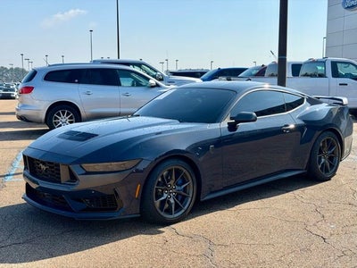 2025 Ford Mustang Dark Horse