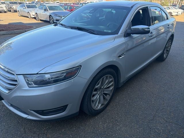 2019 Ford Taurus Limited