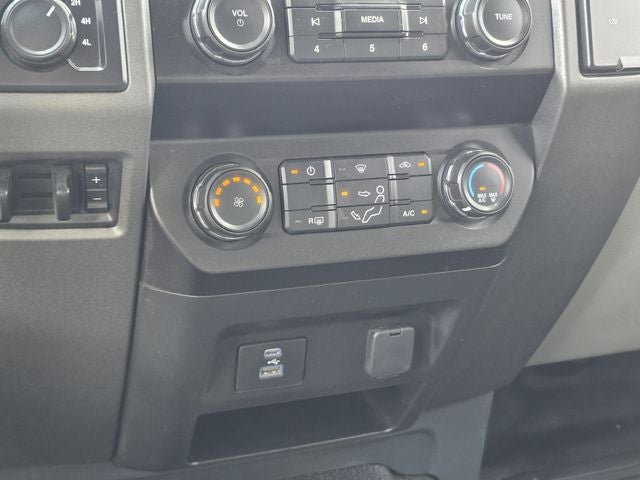 2022 Ford F-250SD XL