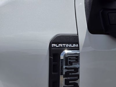 2023 Ford F-250SD Platinum