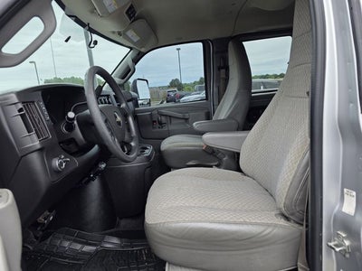 2018 Chevrolet Express 3500 LT Passenger