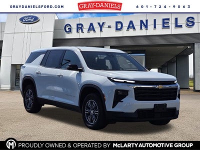 2024 Chevrolet Traverse LS