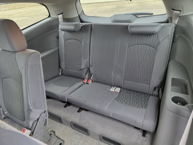 2013 Chevrolet Traverse LT 1LT