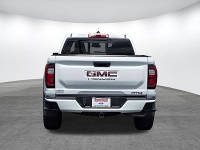 2024 GMC Canyon AT4