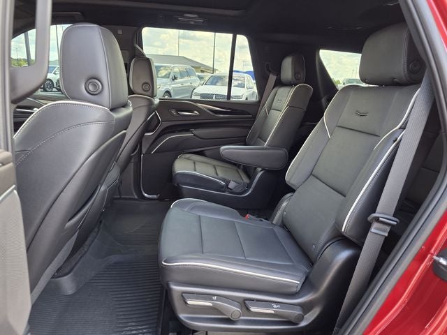 2024 Cadillac Escalade Sport