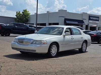 2006 Lincoln Town Car Signature
