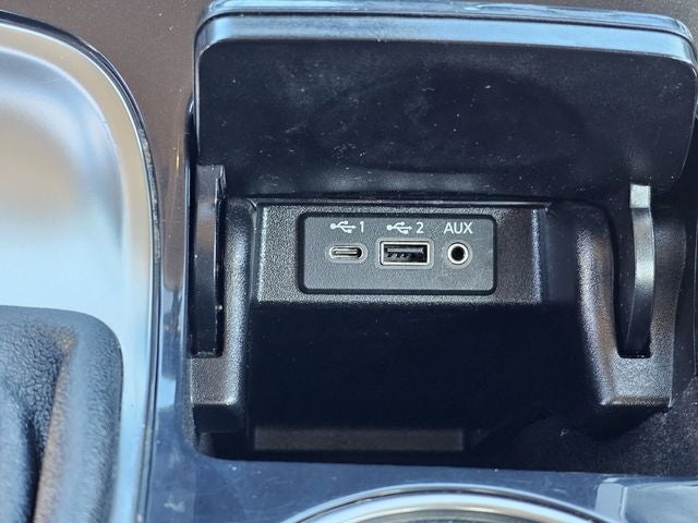 2023 Nissan Maxima SV