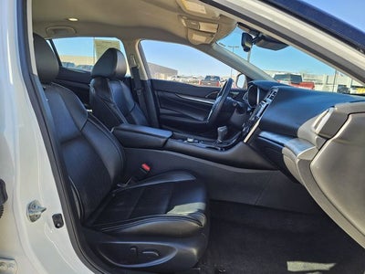 2023 Nissan Maxima SV