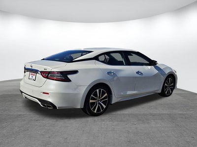 2023 Nissan Maxima SV
