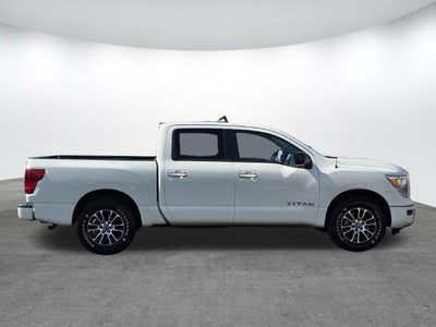 2021 Nissan Titan SV