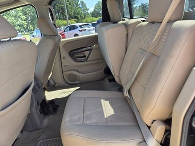 2015 Nissan Titan SV