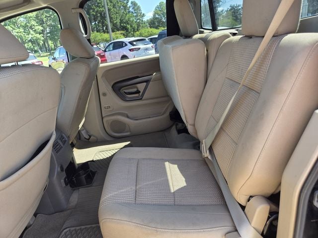 2015 Nissan Titan SV