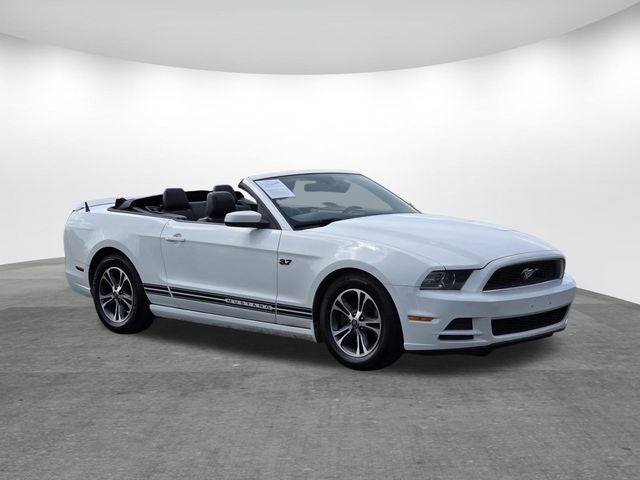 2013 Ford Mustang V6 Premium