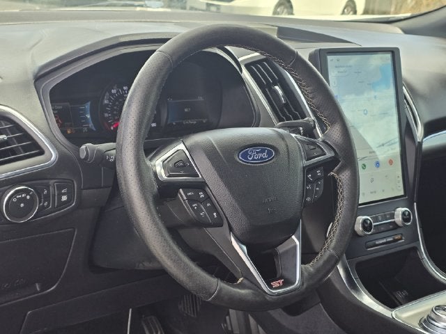 2022 Ford Edge ST