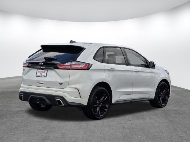 2022 Ford Edge ST