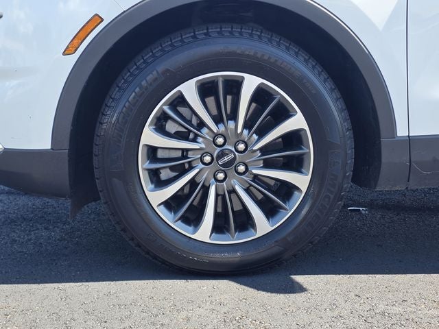 2022 Lincoln Nautilus Standard