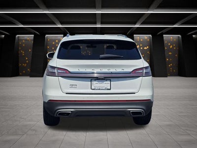 2022 Lincoln Nautilus Standard