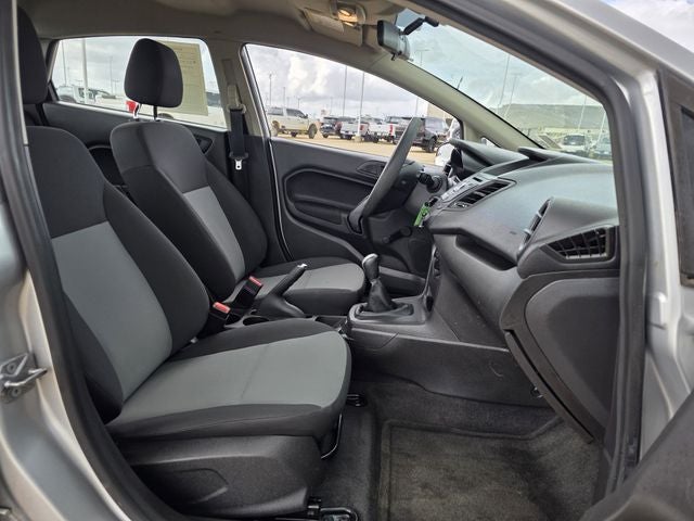 2016 Ford Fiesta S