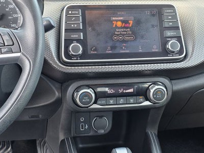 2019 Nissan Kicks SV