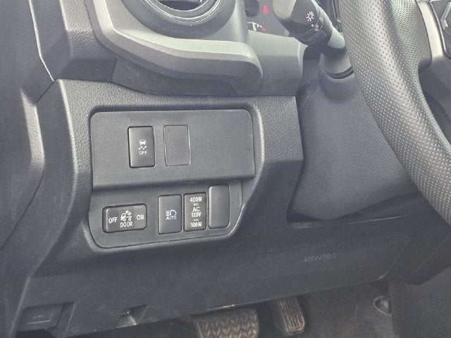 2023 Toyota Tacoma TRD Off-Road V6
