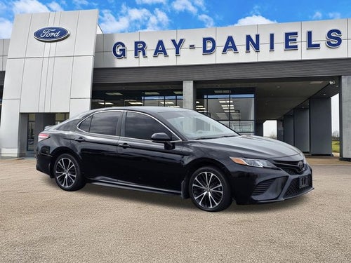 2019 Toyota Camry SE