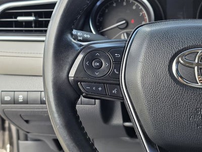 2018 Toyota Camry SE