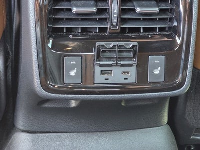 2021 Toyota Avalon Hybrid Limited