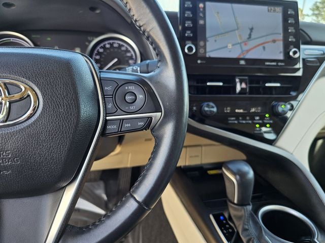 2023 Toyota Camry Hybrid XLE