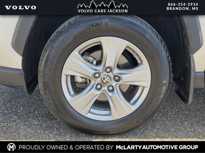 2024 Toyota RAV4 Hybrid LE