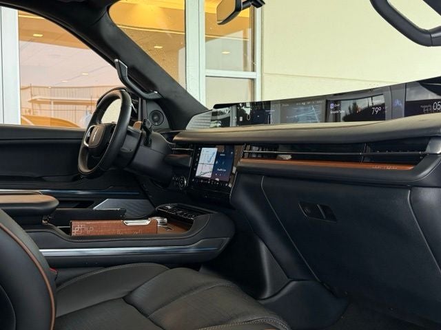 2025 Lincoln Navigator Black Label
