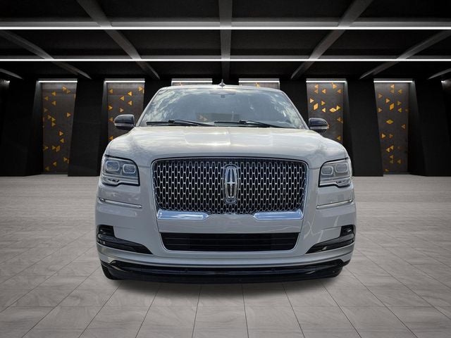 2023 Lincoln Navigator L Reserve