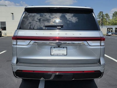 2022 Lincoln Navigator L Standard