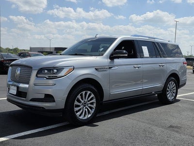 2022 Lincoln Navigator L Standard