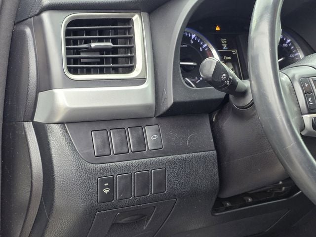 2016 Toyota Highlander XLE V6