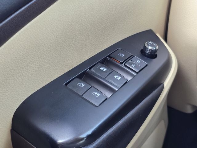 2017 Toyota Highlander Base