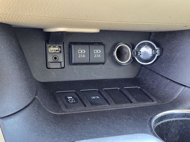 2017 Toyota Highlander Base