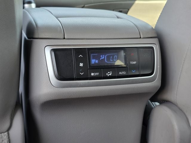 2015 Toyota Highlander Limited V6