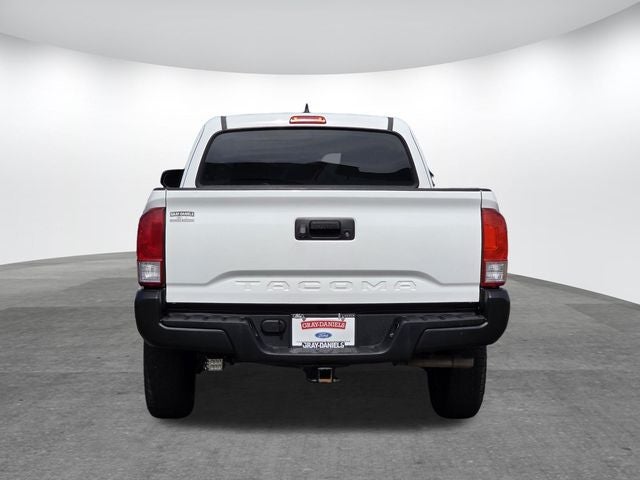 2017 Toyota Tacoma SR