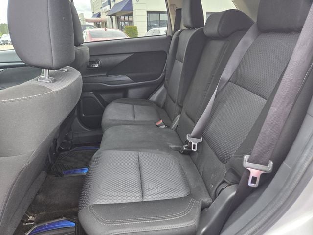 2019 Mitsubishi Outlander ES