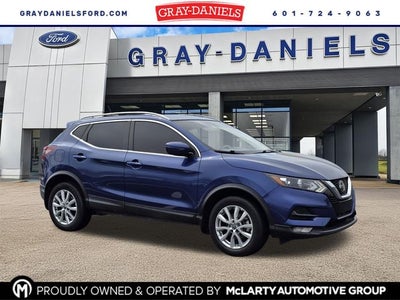 2022 Nissan Rogue Sport SV