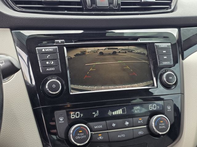 2022 Nissan Rogue Sport SV