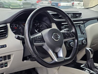 2022 Nissan Rogue Sport SV