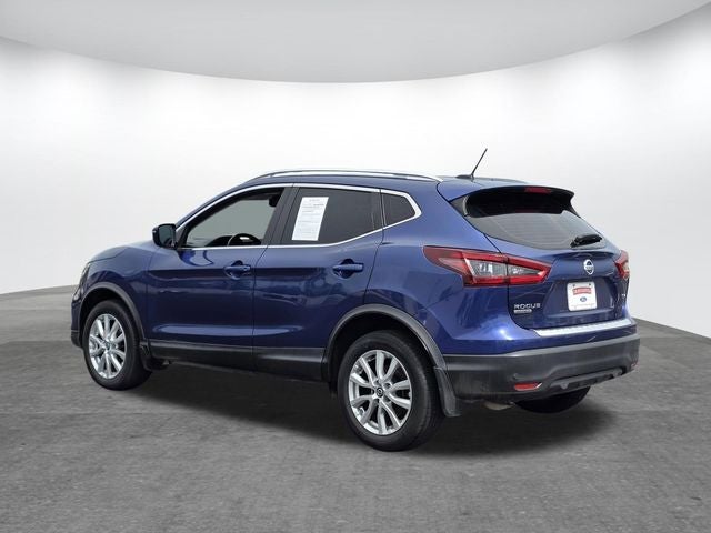 2022 Nissan Rogue Sport SV