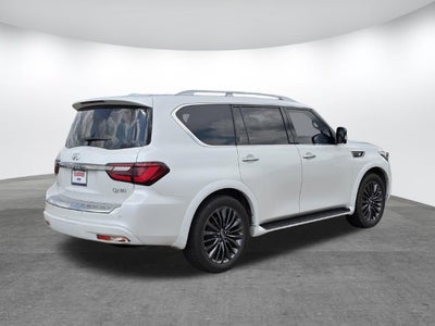 2023 INFINITI QX80 Premium Select